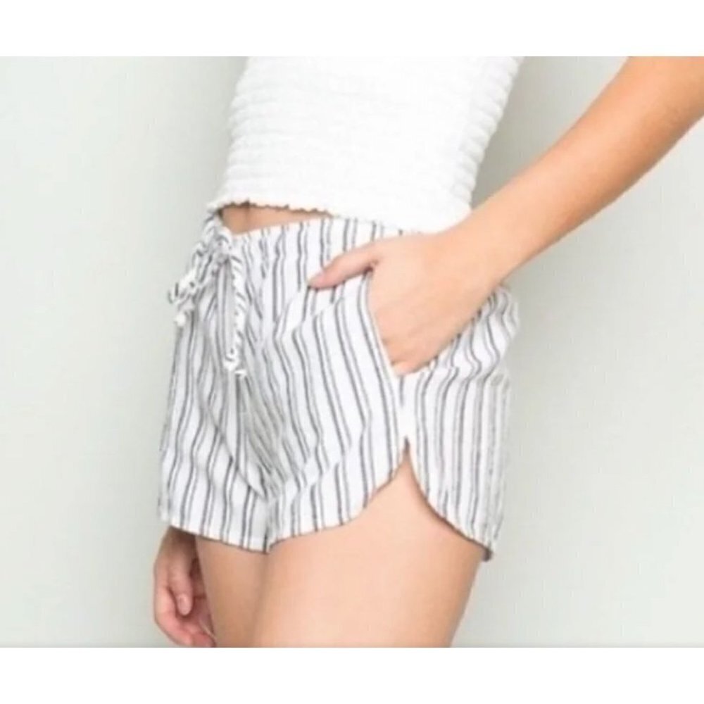 Brandy Melville Striped Wool Blend Elastic Waist Shorts Size O/S